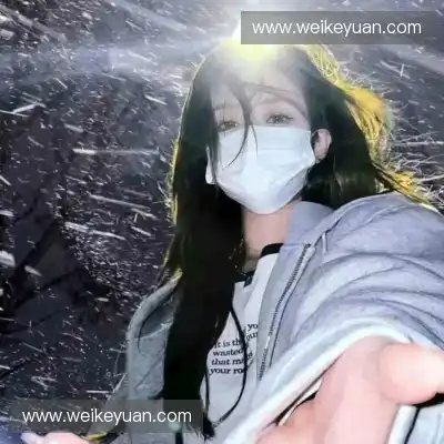 咎秋莹